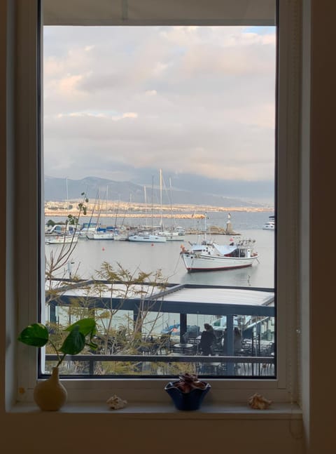 Zefi's Loft - Sea View in Piraeus Apartment in Pireas