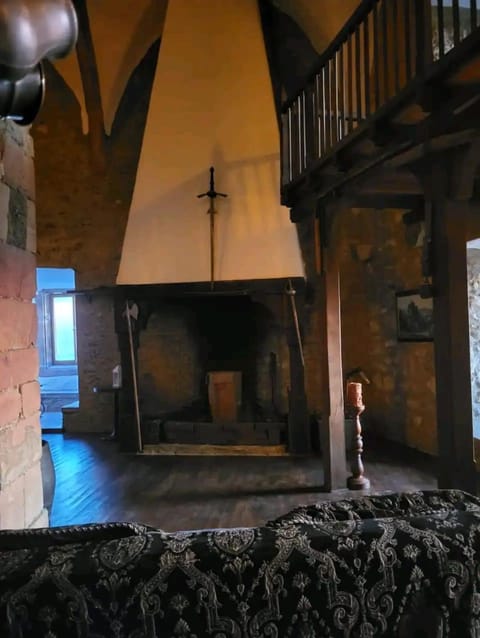 Burg Hermannstein - Rittersaal Bed and Breakfast in Wetzlar