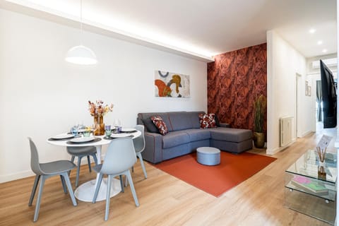 Communal lounge/ TV room, Day, TV and multimedia, Living room, Photo of the whole room, Seating area, Floor plan, Evening entertainment, internet, air conditioner