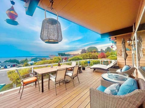Patio, Natural landscape, Balcony/Terrace, Sea view