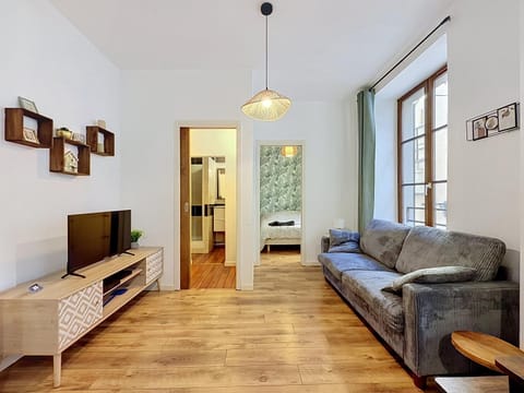 Communal lounge/ TV room, TV and multimedia, Living room, Seating area