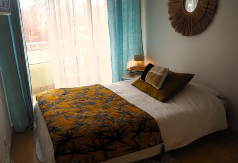 Studio, balcon et accès direct page Apartment in Dinard