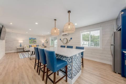 Sunset Family Villa C3 House in Bridgman