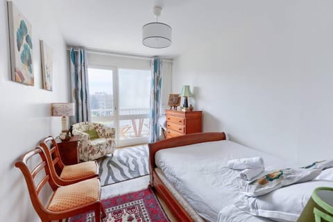 Appartement 2 pièces à Creteil Apartment in Saint-Maur-des-Fossés