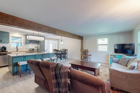 Peace on Paulmar House in Lincoln Township