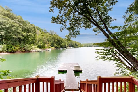 Lakeview Cabin Cabin in Lake Glenville