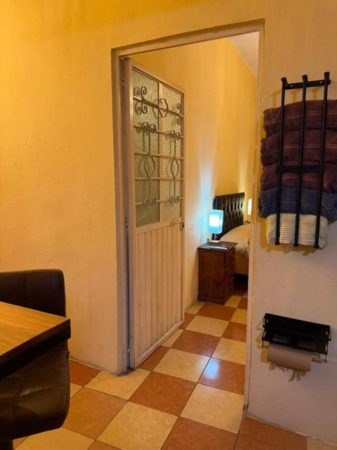 Departamento ampliio y centrico 2 habitaciones con balcon Apartment in Orizaba