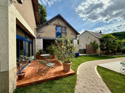 Property building, Patio