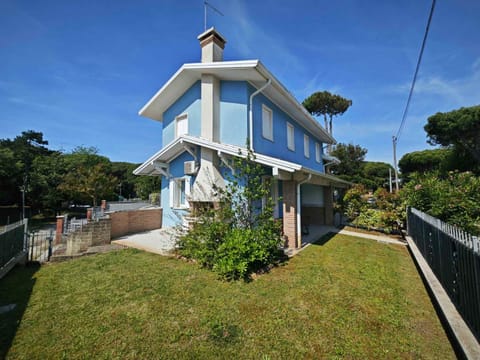 Property building, Summer