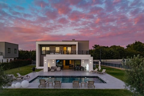 New! Luxury Villa Solena 50 m2 heated pool Villa in Vodnjan