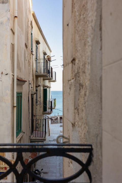 Natural landscape, View (from property/room), Balcony/Terrace, Sea view