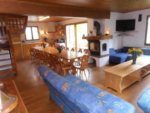 Property building, Living room