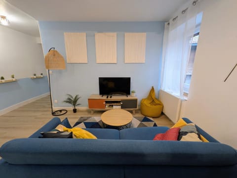 Le Phoenix Apartment in Bourgoin-Jallieu