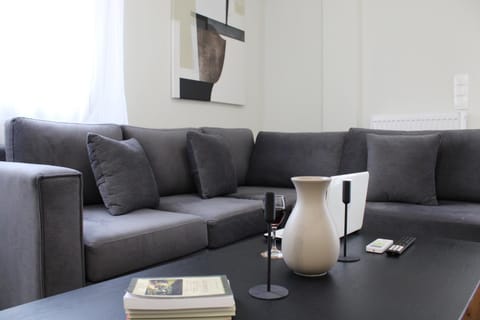 Living room, Decorative detail