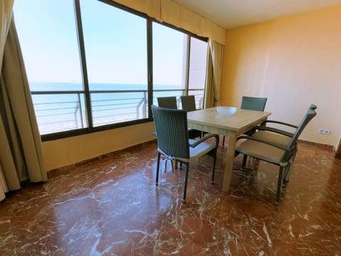 Playa de Levante frente al mar. Jazmines 6 Apartment in Benidorm