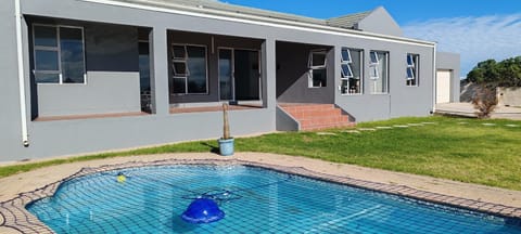 Property building, Pool view, Swimming pool