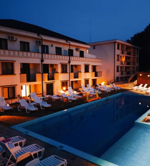 Apartman AQUARELLE sa bazenom, Delux apartman sa bazenom Apartment in Serbia