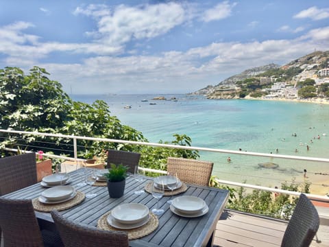 View (from property/room), Balcony/Terrace, Sea view