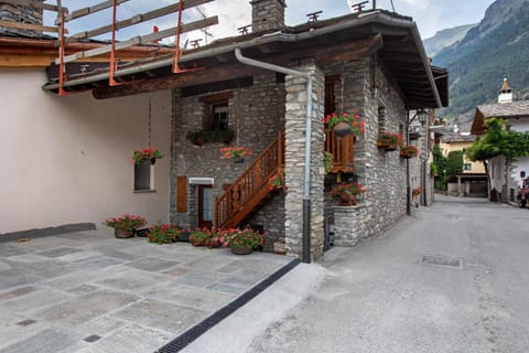 Casa Piertor Morgex House in Morgex