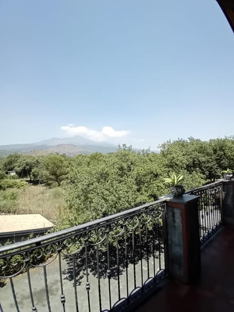 Natural landscape, Balcony/Terrace, Mountain view