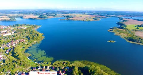 Bird's eye view, Lake view