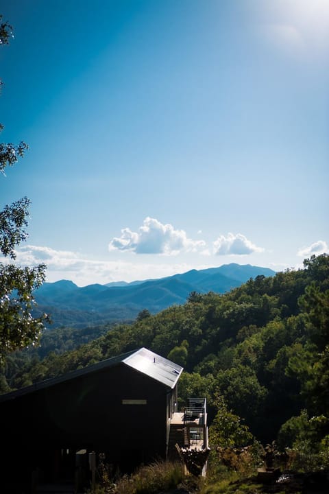 Long View Resort Bryson City, NC Nature lodge in Fontana Lake