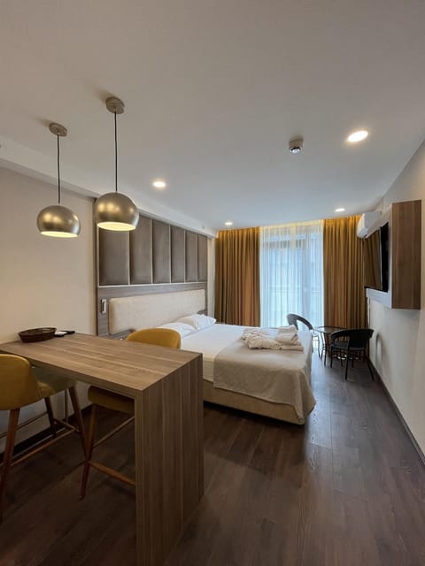 Seating area, Bedroom