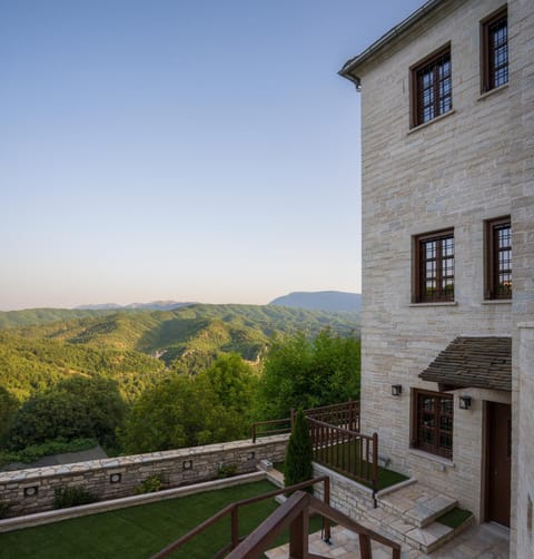 Tis Ouranias Apartment hotel in North Macedonia