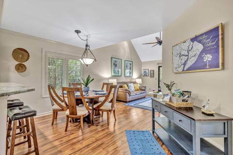 172 Colonnade Club House in Hilton Head Island