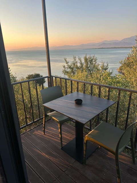 Natural landscape, View (from property/room), Balcony/Terrace