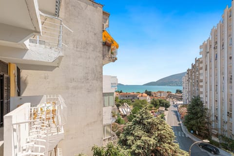 View (from property/room), View (from property/room), City view, City view, Sea view, Sea view