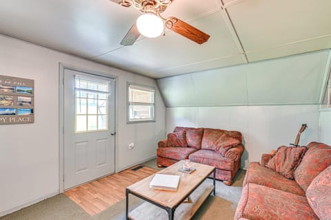 5 Mi to Cave Run Lake Wellington Cabin with Deck! Cabin in Kentucky