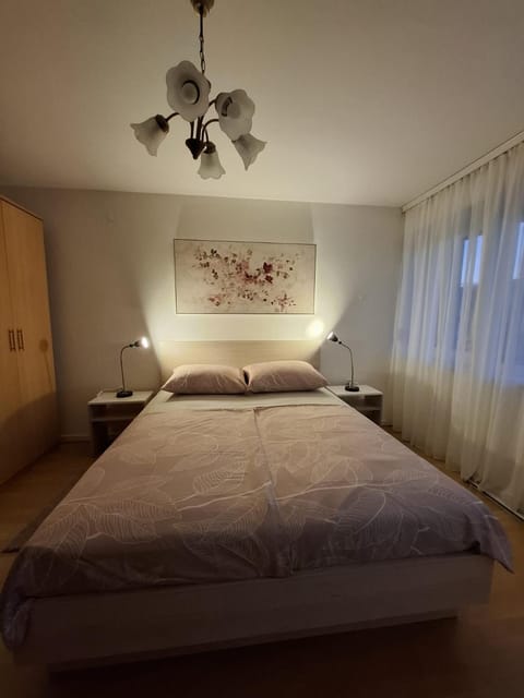 Apartment Tonio - right on the main square Apartment in Lika-Senj County