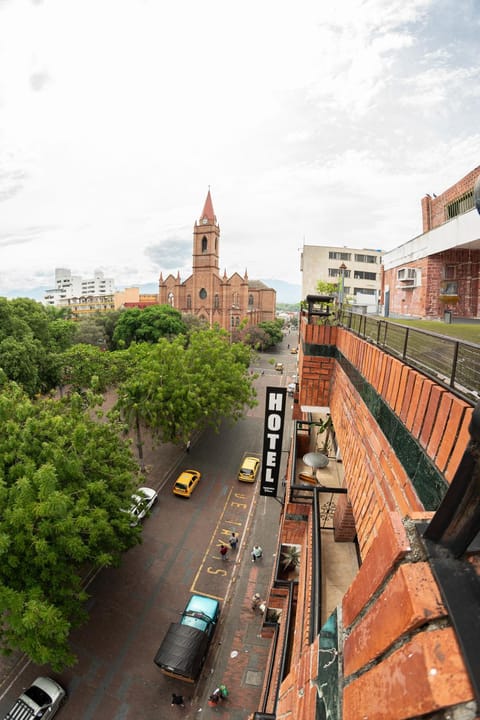 Property building, Neighbourhood, City view, Street view, Location