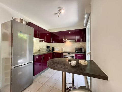 Appartement charmant près du bourg - 6 pers. - FR-1-377-94 Apartment in Carnac