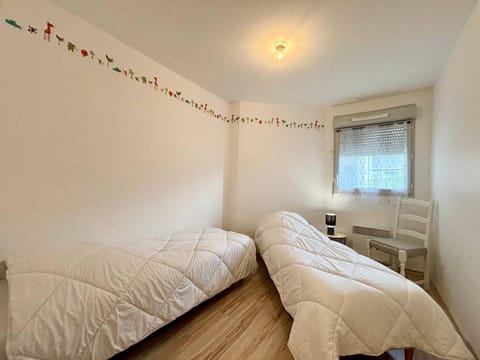 Appartement charmant près du bourg - 6 pers. - FR-1-377-94 Apartment in Carnac