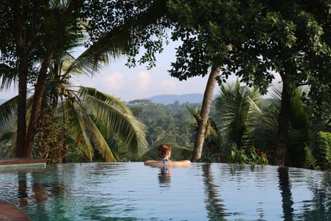 Pool view, Swimming pool