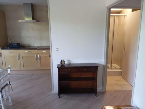 Charmant Appart - Vue Imprenable sur le Lac Léman Apartment in Haute-Savoie