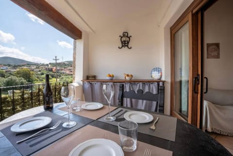 Balcony/Terrace, Dining area