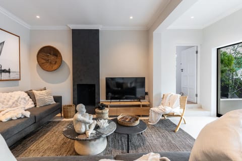 Boutique Coastal Retreat Villa in Cape Town