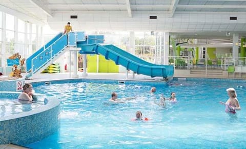 Lodge Retreat 8 - Haggerston Castle House in England