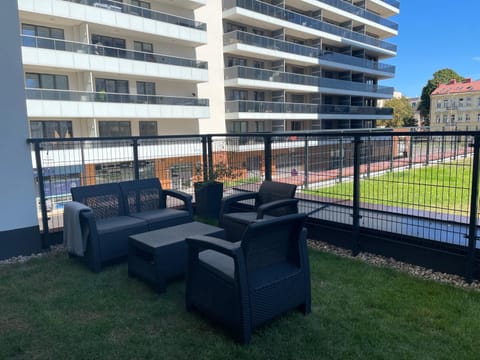 Patio, Seating area, Area and facilities, furniture