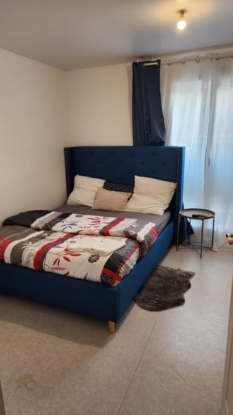 Chambre meublée cuisine à 20 minutes de Disneyland Vacation rental in Île-de-France