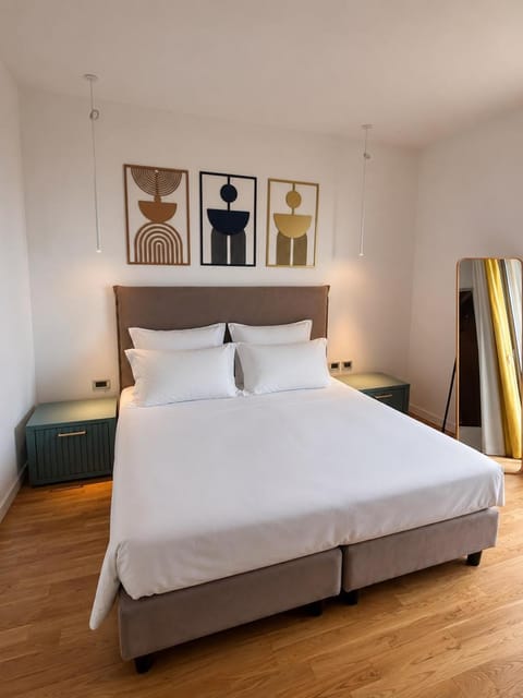 Bed, View (from property/room), Bedroom, Sea view, Sea view