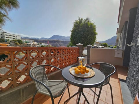 Balcony/Terrace, Balcony/Terrace, Mountain view