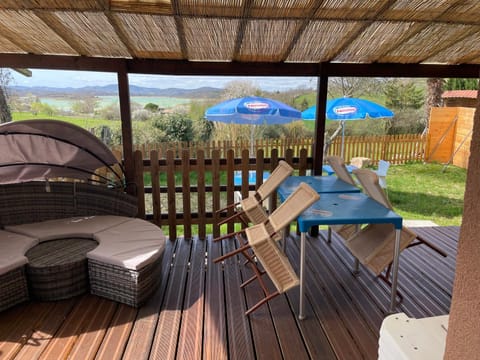 Patio, Garden, Lake view