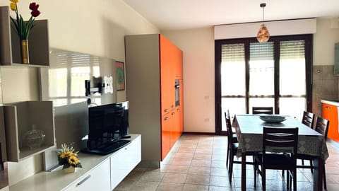 SE123 - Marzocca, comodo trilocale a 300 mt dal mare Apartment in Marche