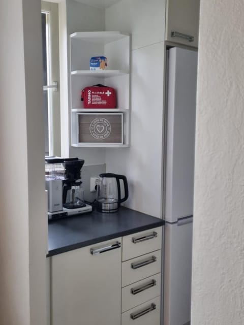 Kompakti yksiö numero 12 pienkerrostalossa Apartment in Finland