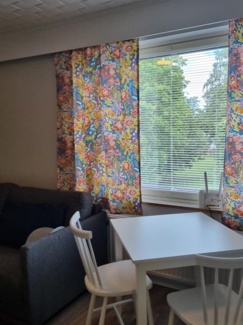 Kompakti yksiö numero 12 pienkerrostalossa Apartment in Finland