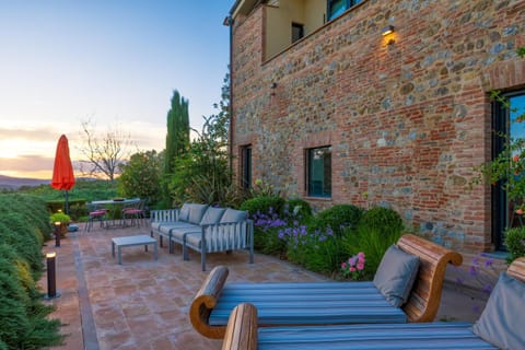 Patio, Day, Garden, Garden view